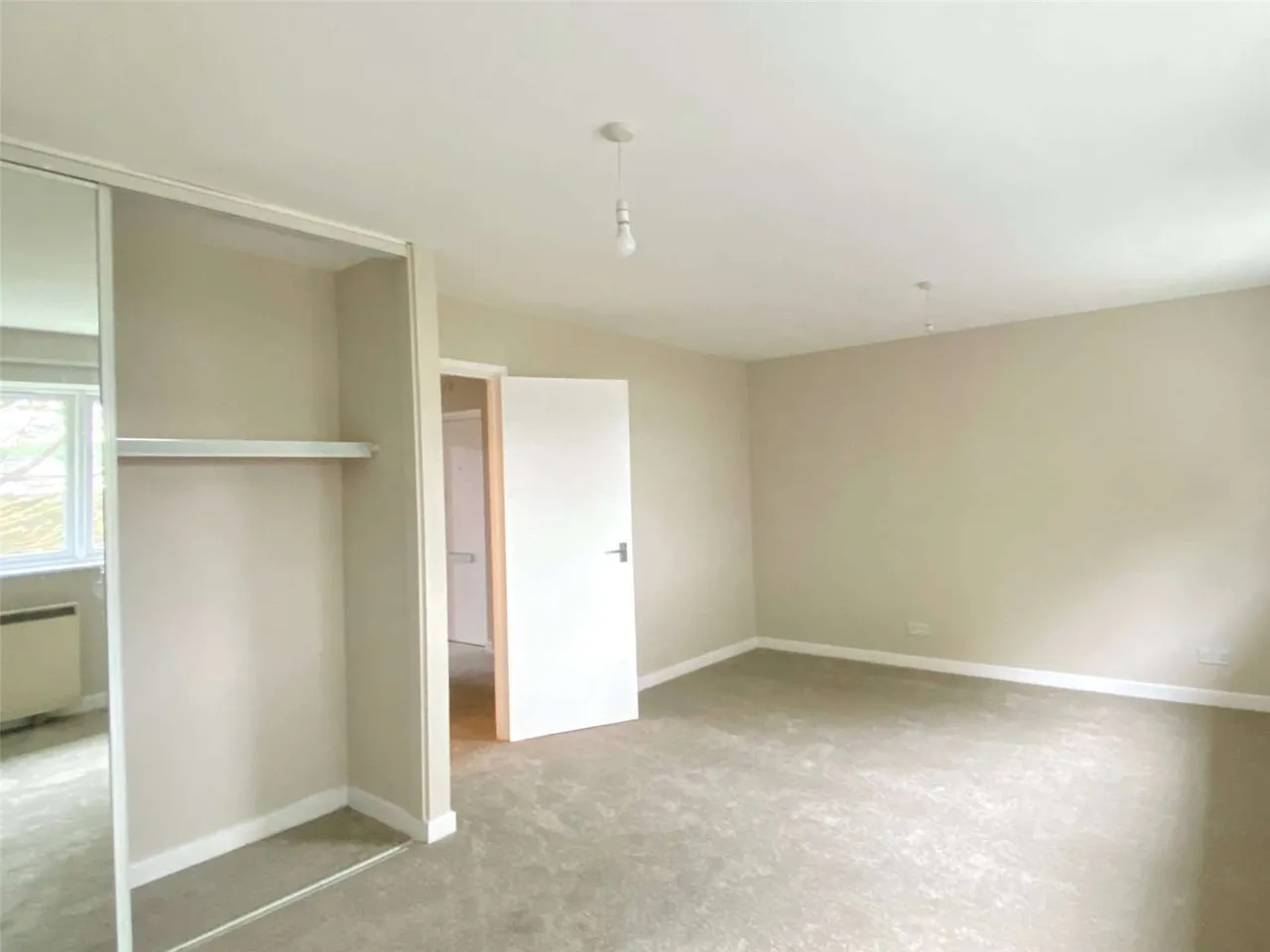 Tuscany Gardens, Crawley, RH10, photo 6