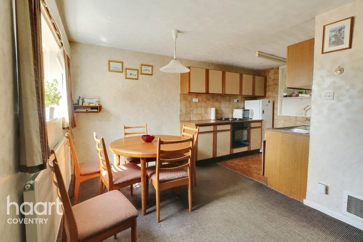 Dillotford Avenue, Coventry, CV3, photo 3