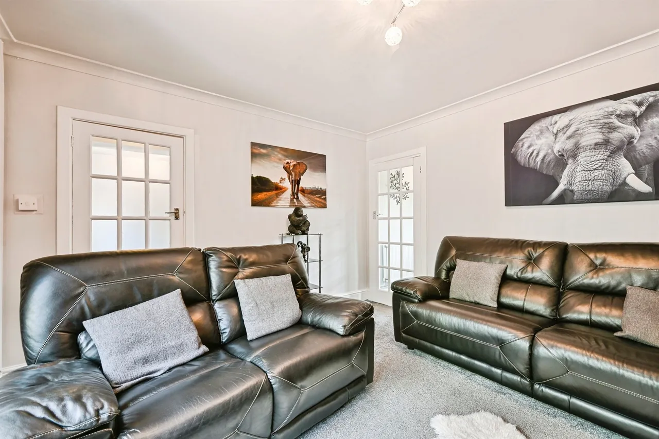 Squires Avenue, Nottingham, NG6, photo 18