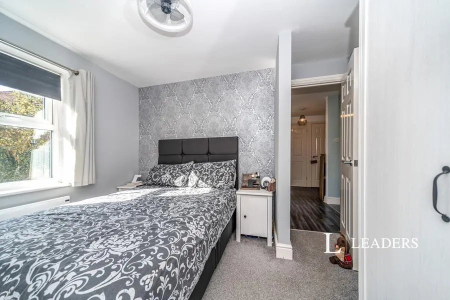 Linclare Place, Eaton Ford, PE19, photo 7