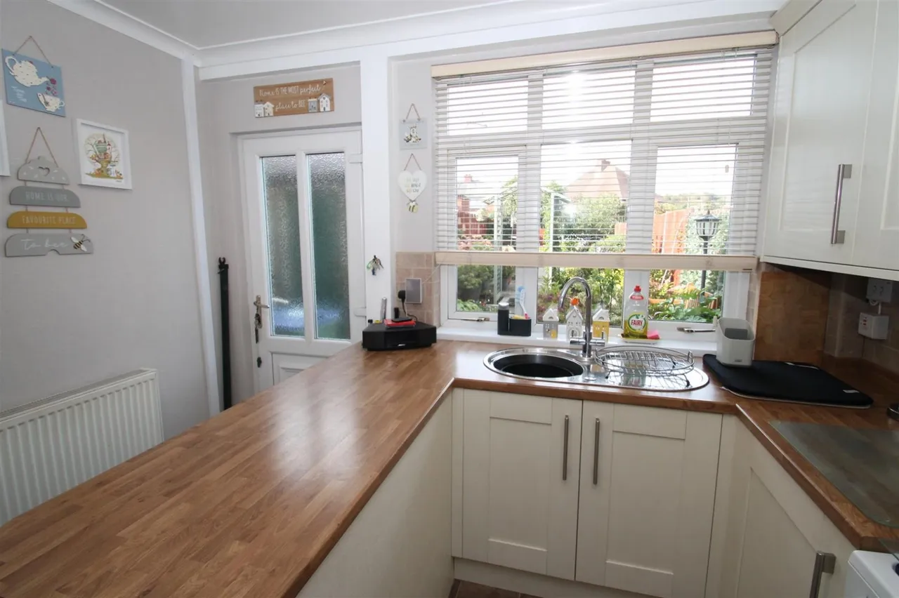 Newbury Lane, Oldbury, photo 13