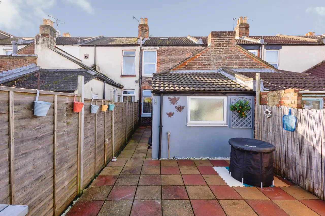 Collis Road, Portsmouth, PO3, photo 15