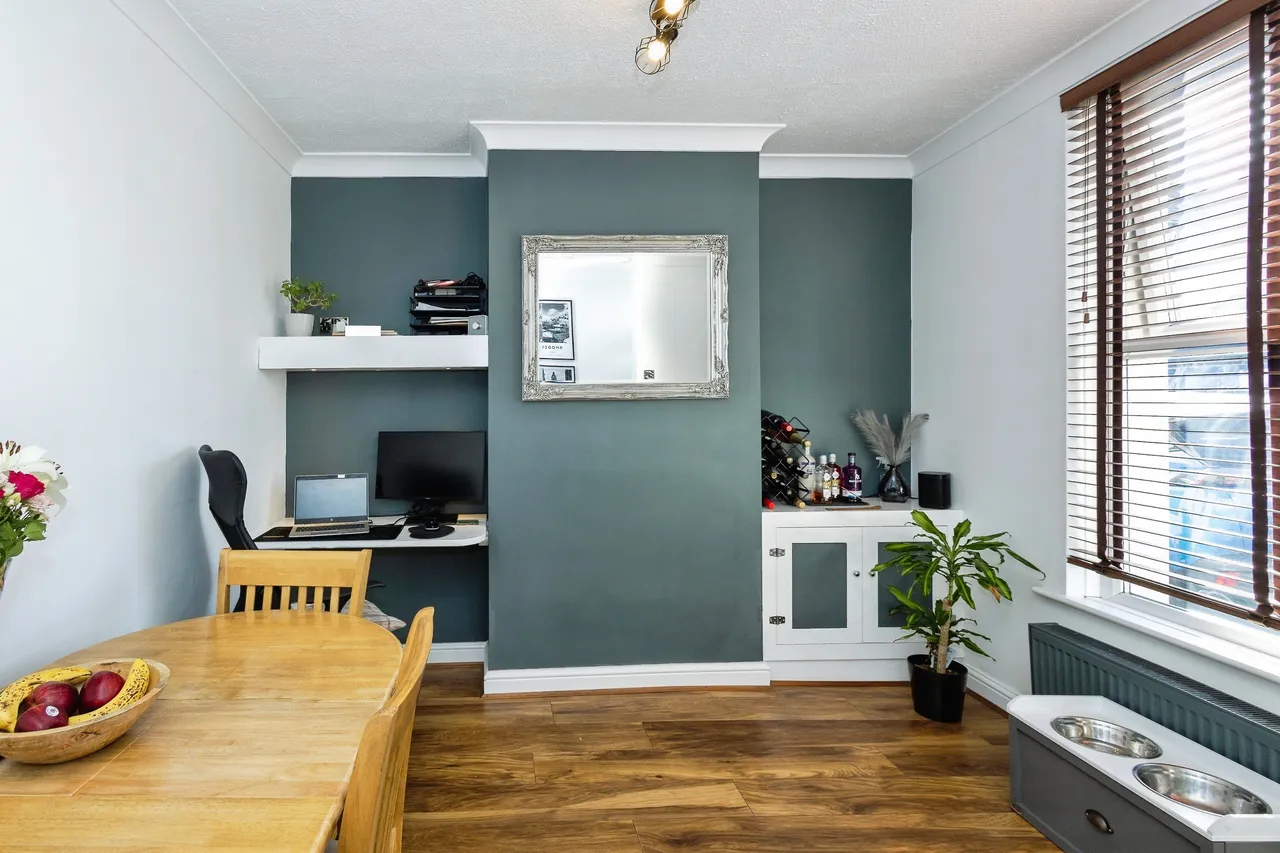 Collis Road, Portsmouth, PO3, photo 6