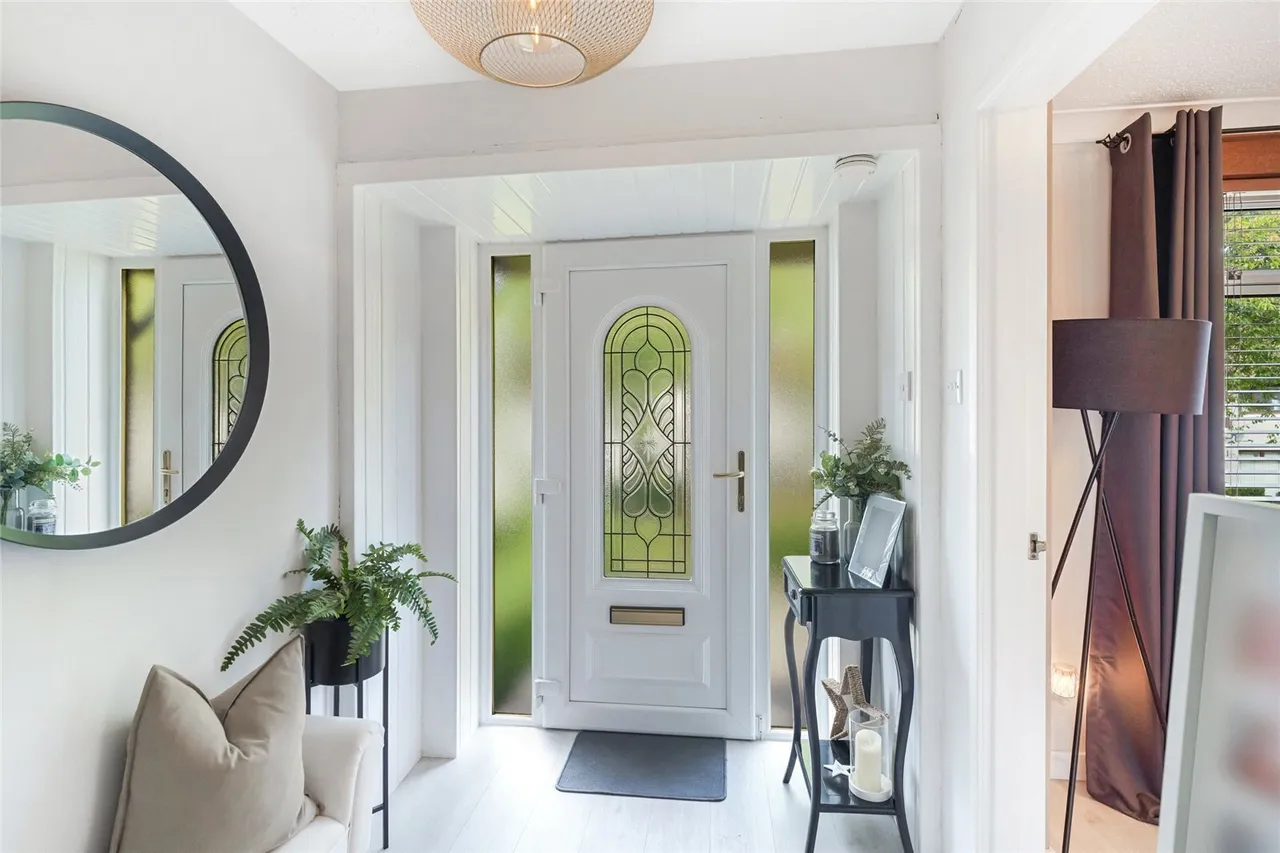 Muirfield Drive, Glenrothes, Fife, KY6, photo 3