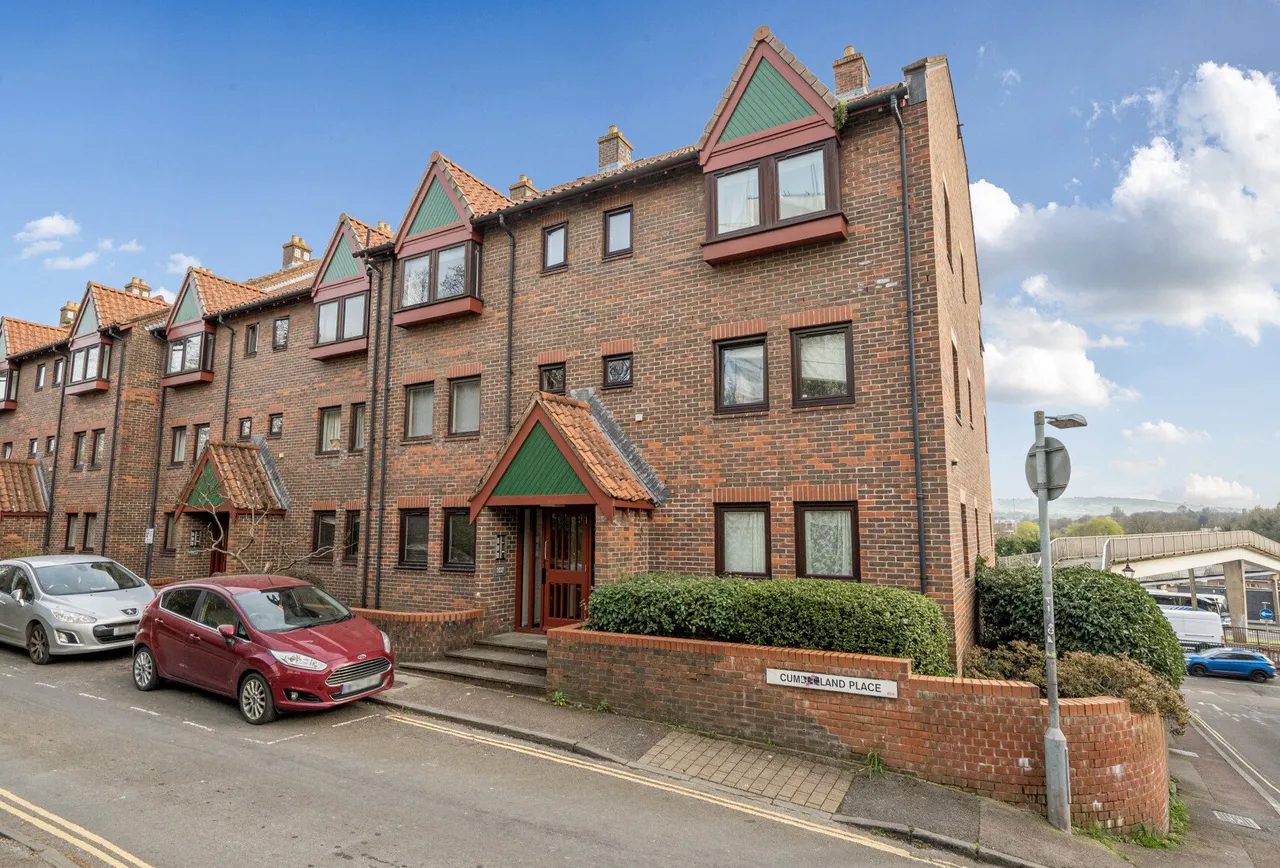 Cumberland Place, Bristol, BS8 4LQ, photo 2