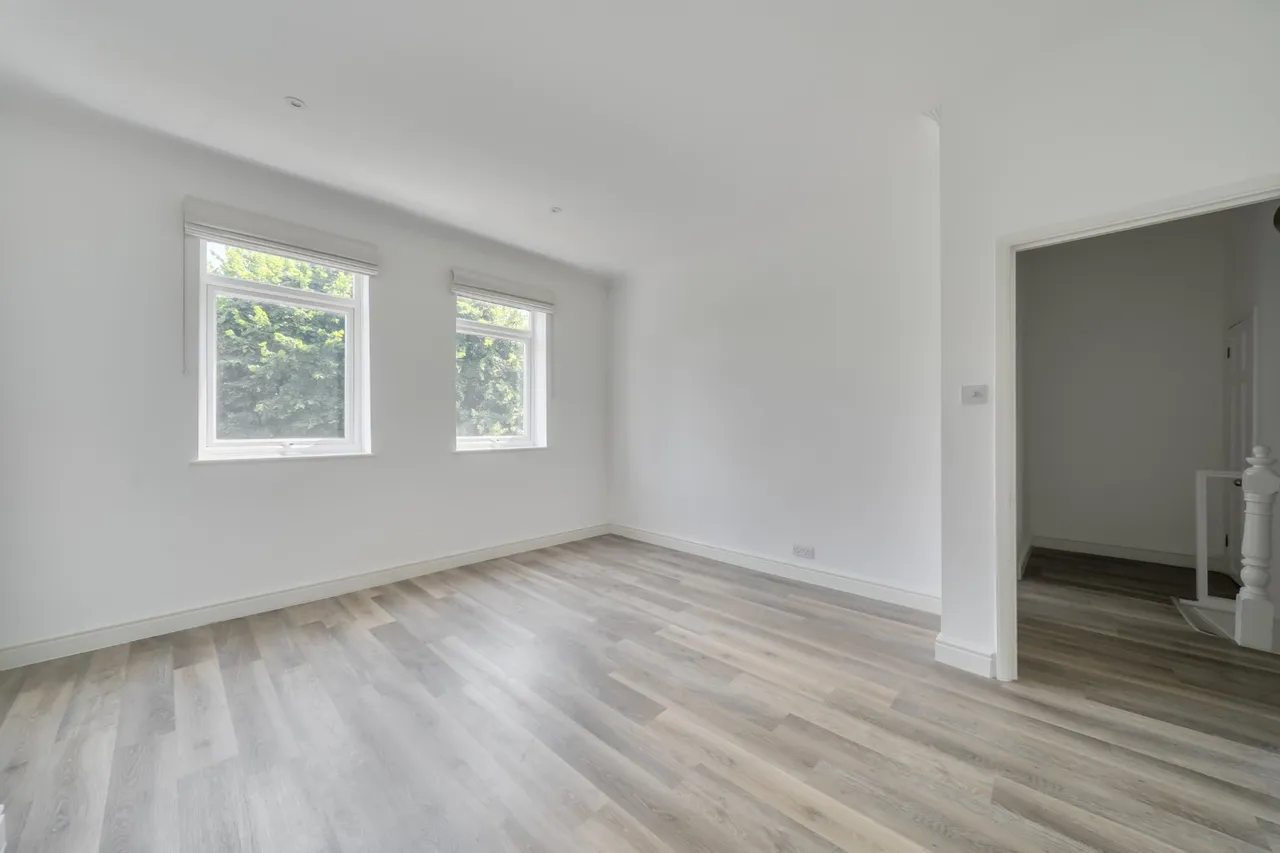 Southdown Road, Wimbledon, London, SW20, photo 9
