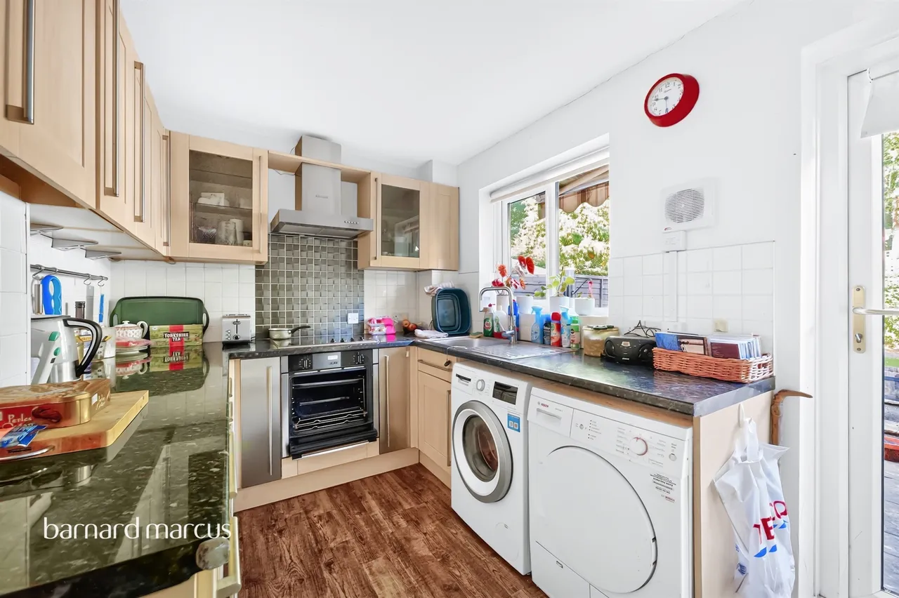 Lake View, North Holmwood, RH5, photo 4