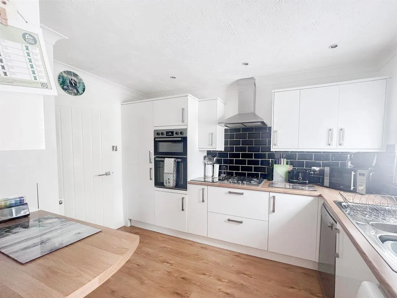 Middlesex Road, Bexhill On Sea, TN40 1LP, photo 6