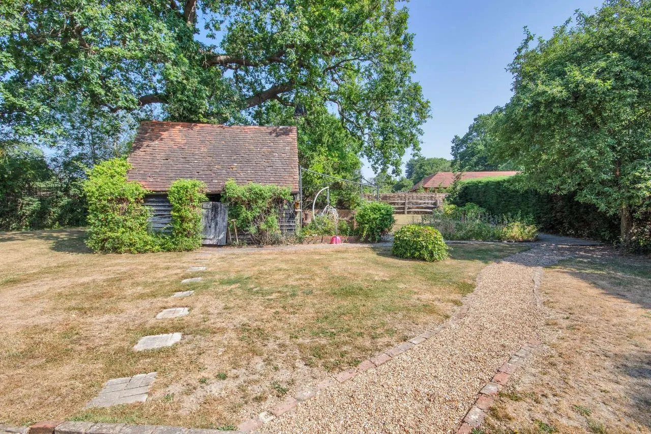 Tonbridge Road, Bough Beech, TN8, photo 12