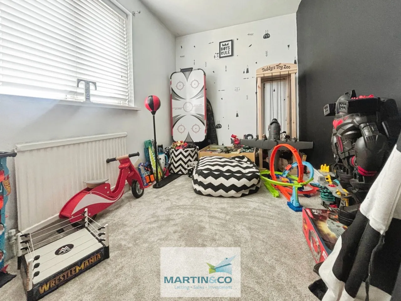 Highfield Lane, Manton, photo 9