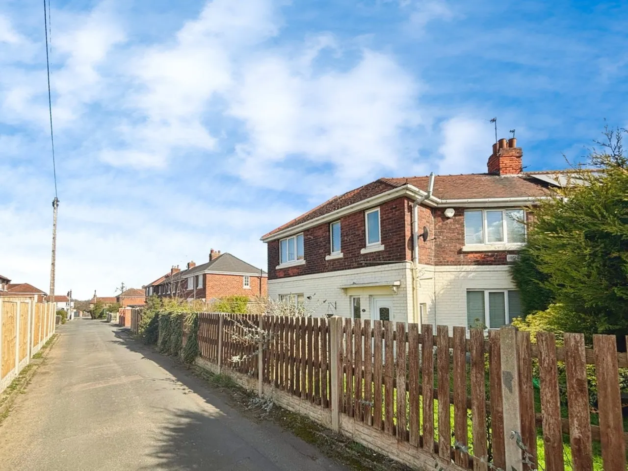 Highfield Lane, Manton, photo 12