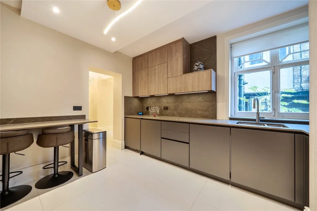Abingdon Villas, Kensington, W8, photo 25