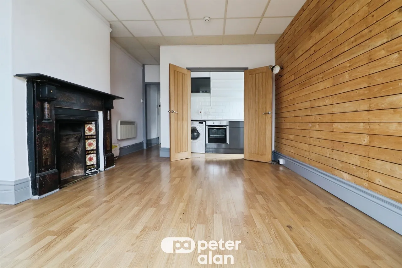 Connaught Road, Cardiff, CF24, photo 4
