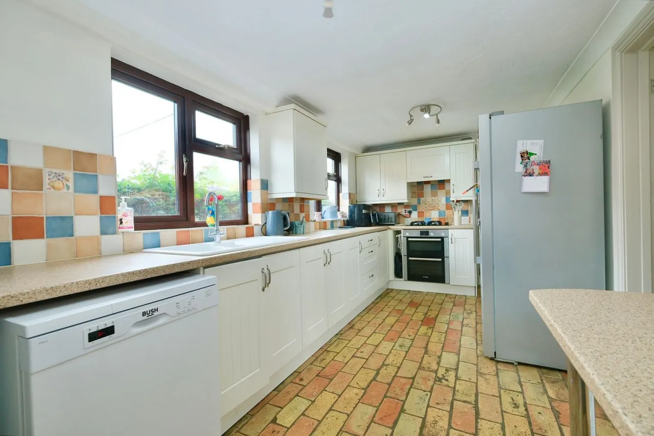 Warboys Road, Pidley, PE28, photo 4