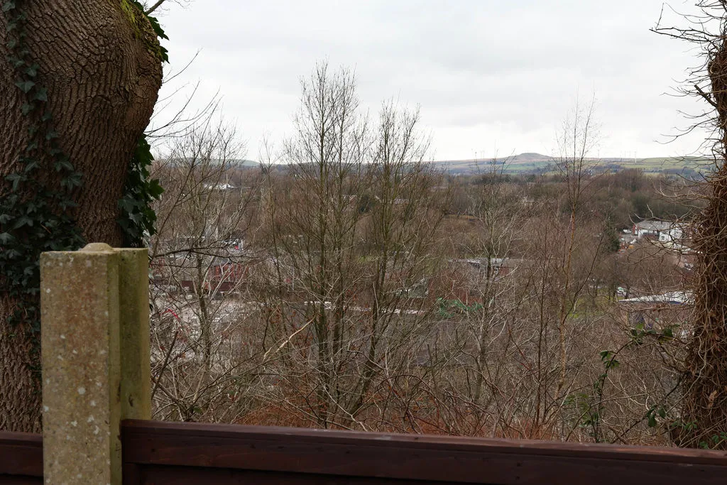 Castle Hill Crescent, Rochdale OL11 4HZ, photo 19