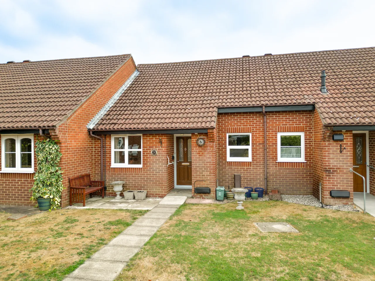 2 bed property for sale, Emerton Garth, Northchurch