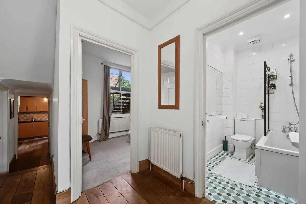 Cazenove Road, London, N16, photo 6