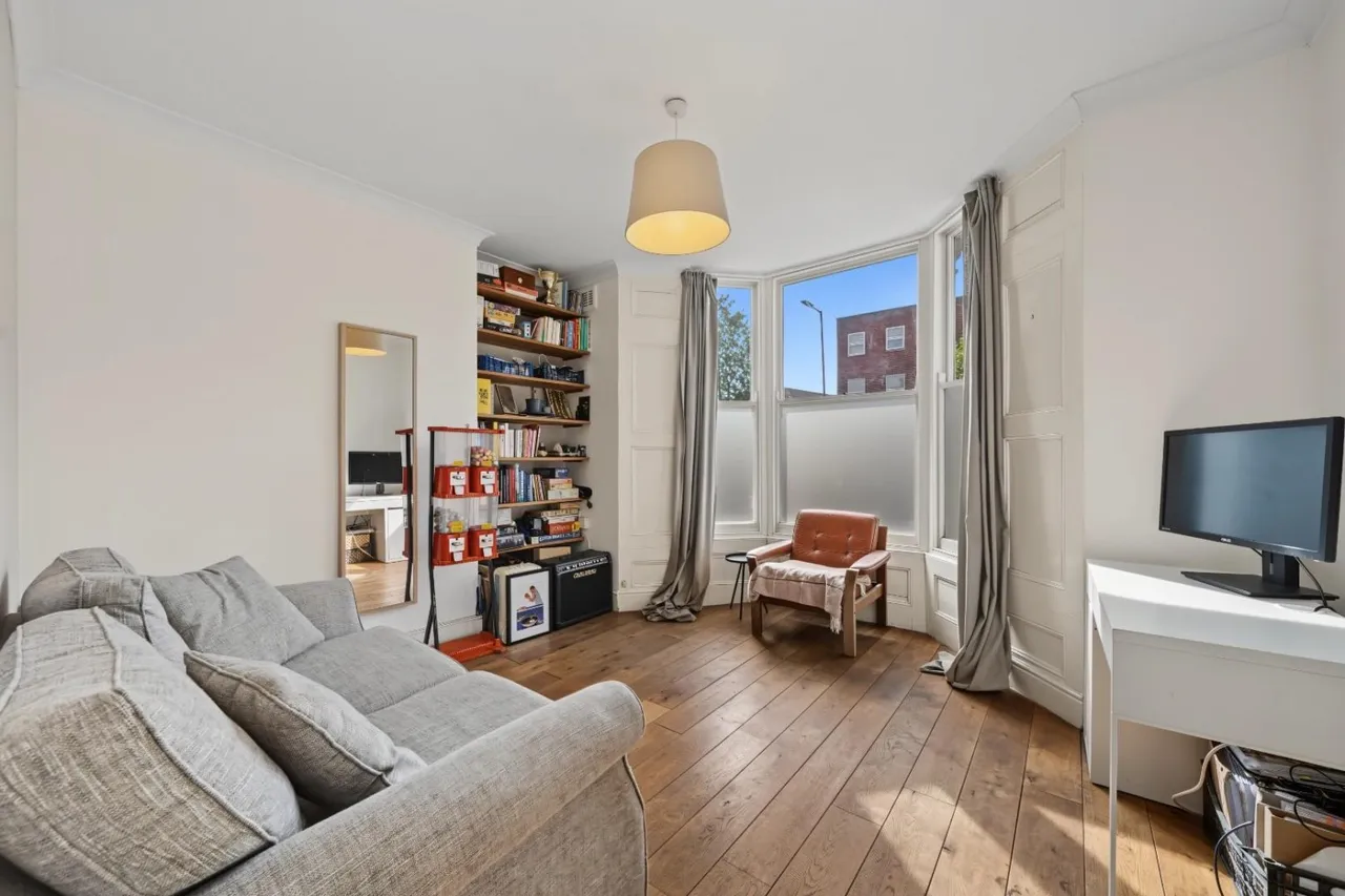 Cazenove Road, London, N16, photo 7