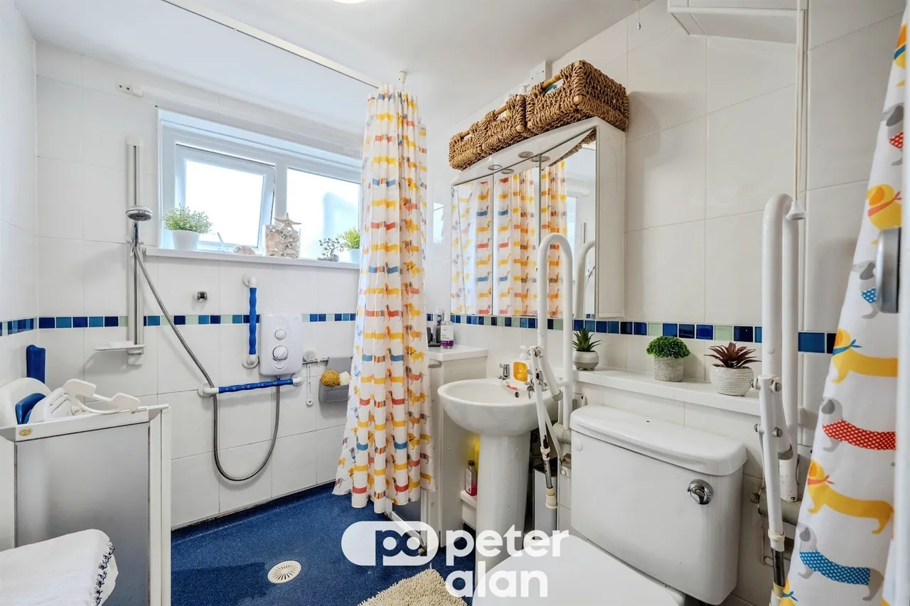 Dixton Close, Monmouth, NP25, photo 13