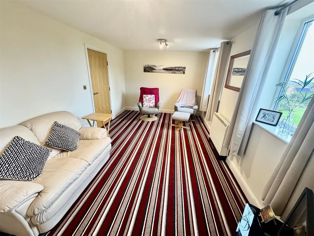 Filey Road, Scarborough, YO11, photo 10