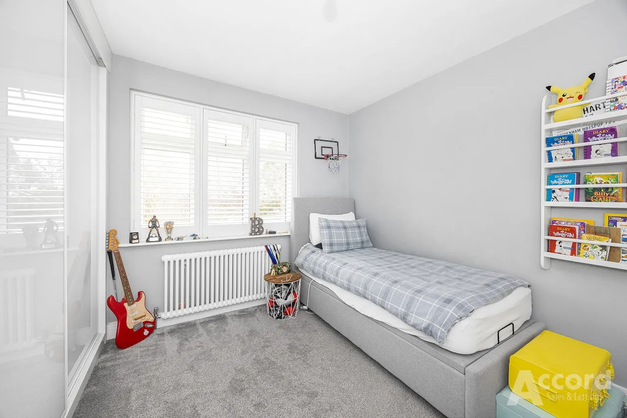 Heather Glen, Romford, RM1, photo 57