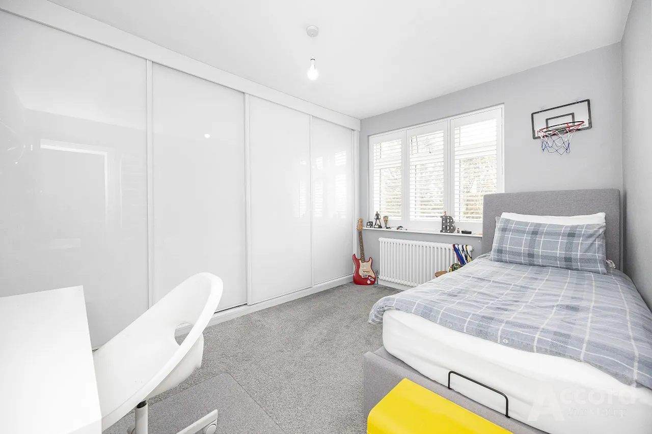 Heather Glen, Romford, RM1, photo 58