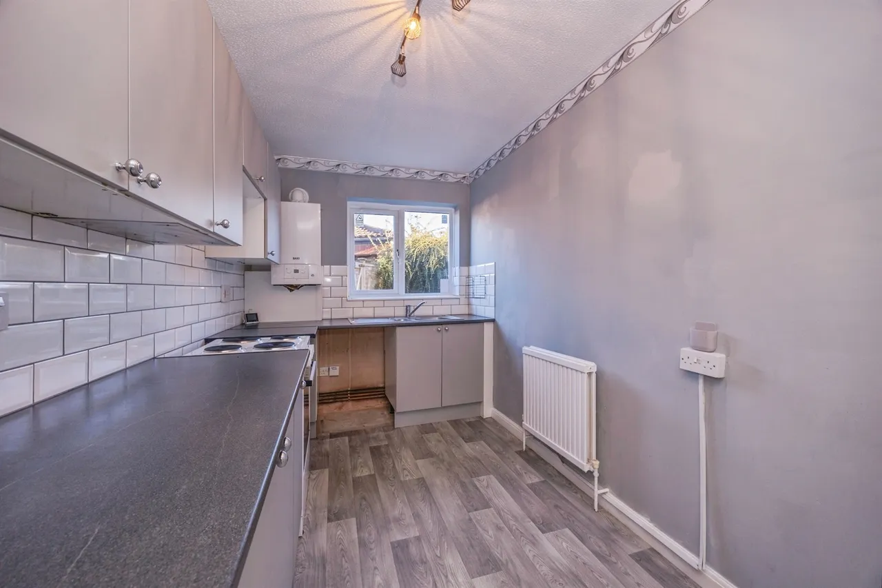 Ophir Road, Portsmouth, PO2, photo 9