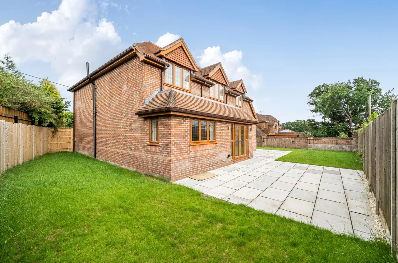 Winchester Road, Botley, SO32, photo 16