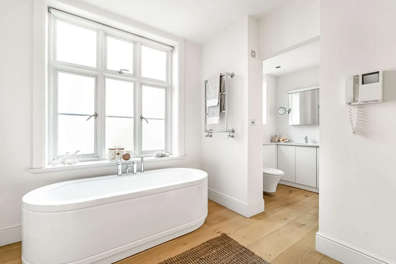 Chesterfield Gardens, London, W1K, photo 9