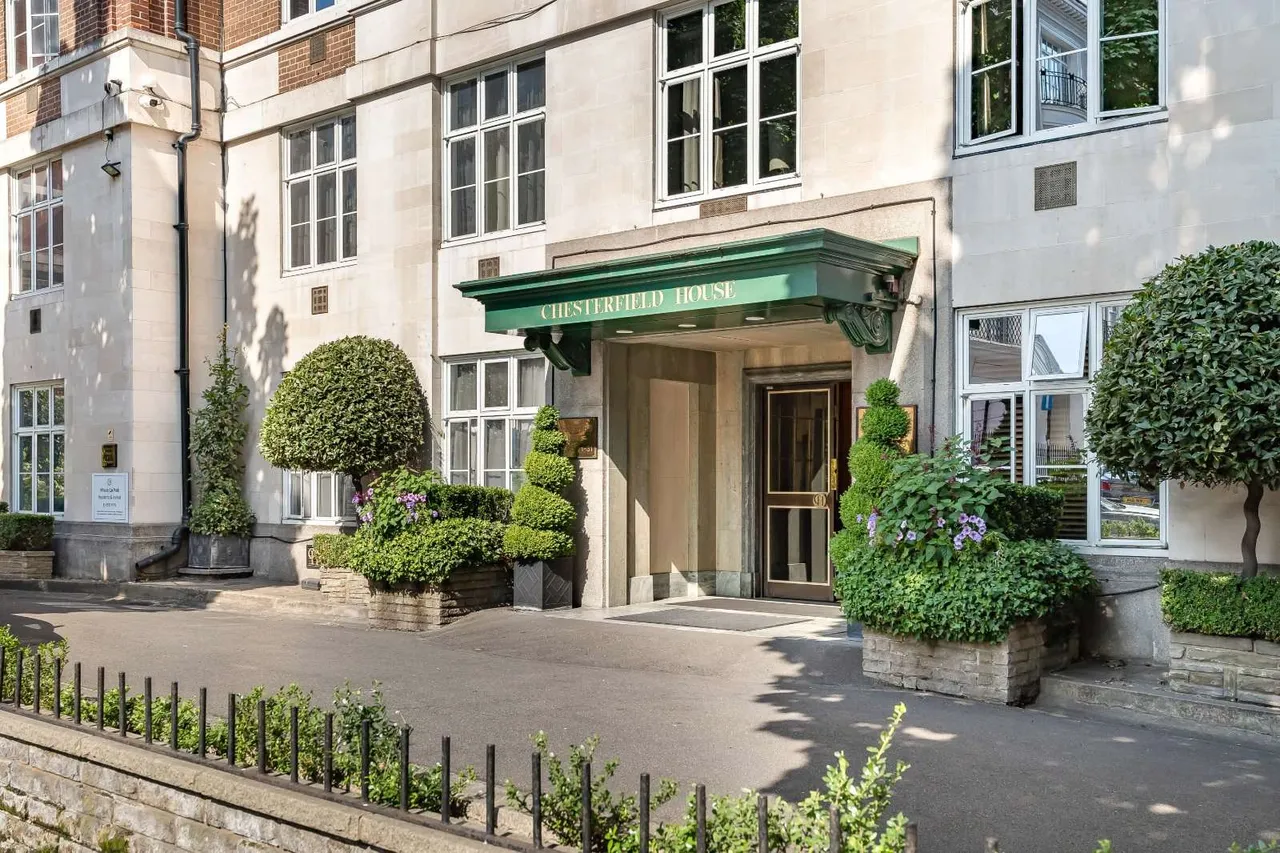 Chesterfield Gardens, London, W1K, photo 20