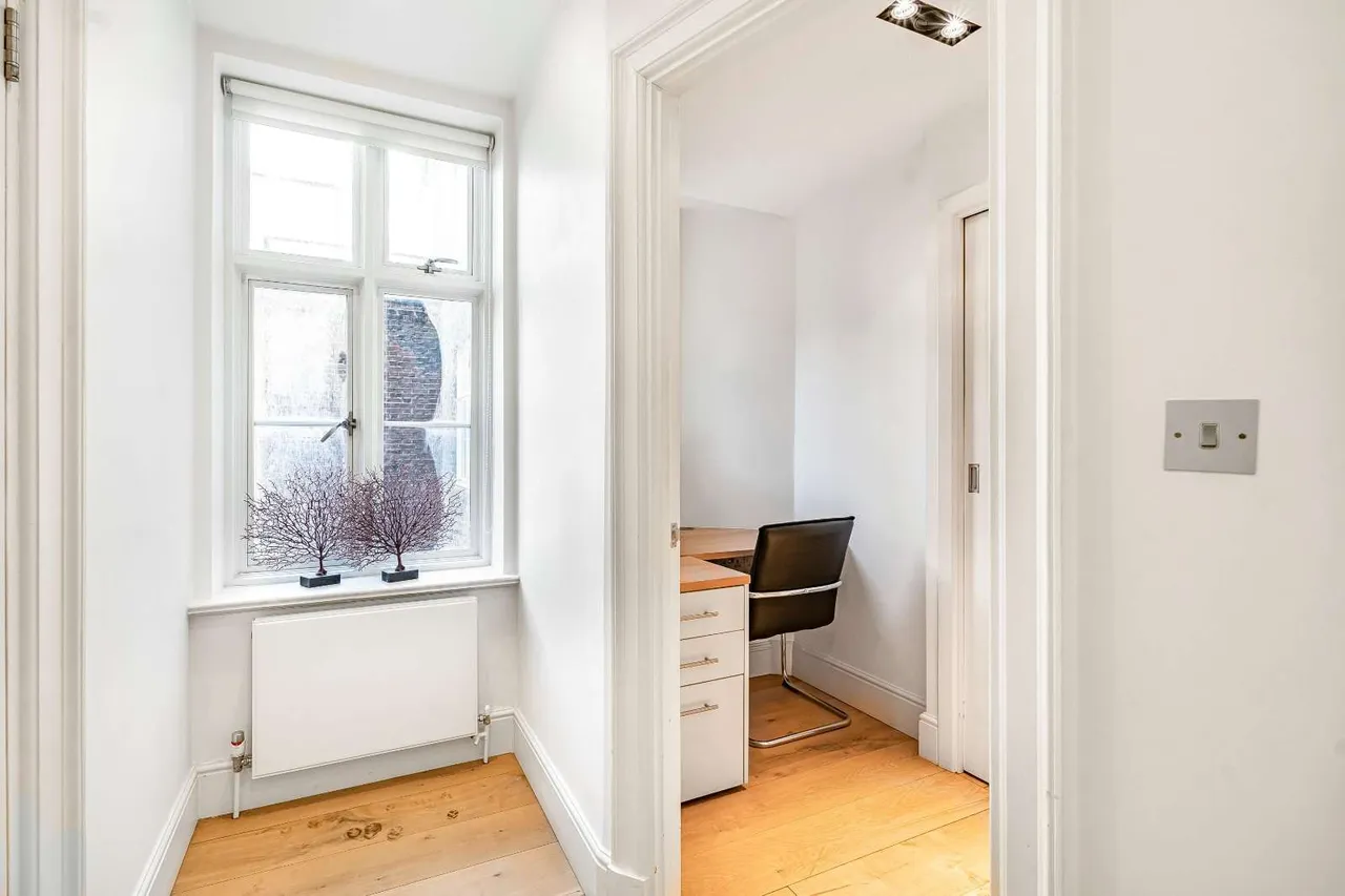 Chesterfield Gardens, London, W1K, photo 18