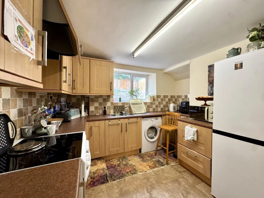 High Street, Cefn Coed, CF48, photo 7