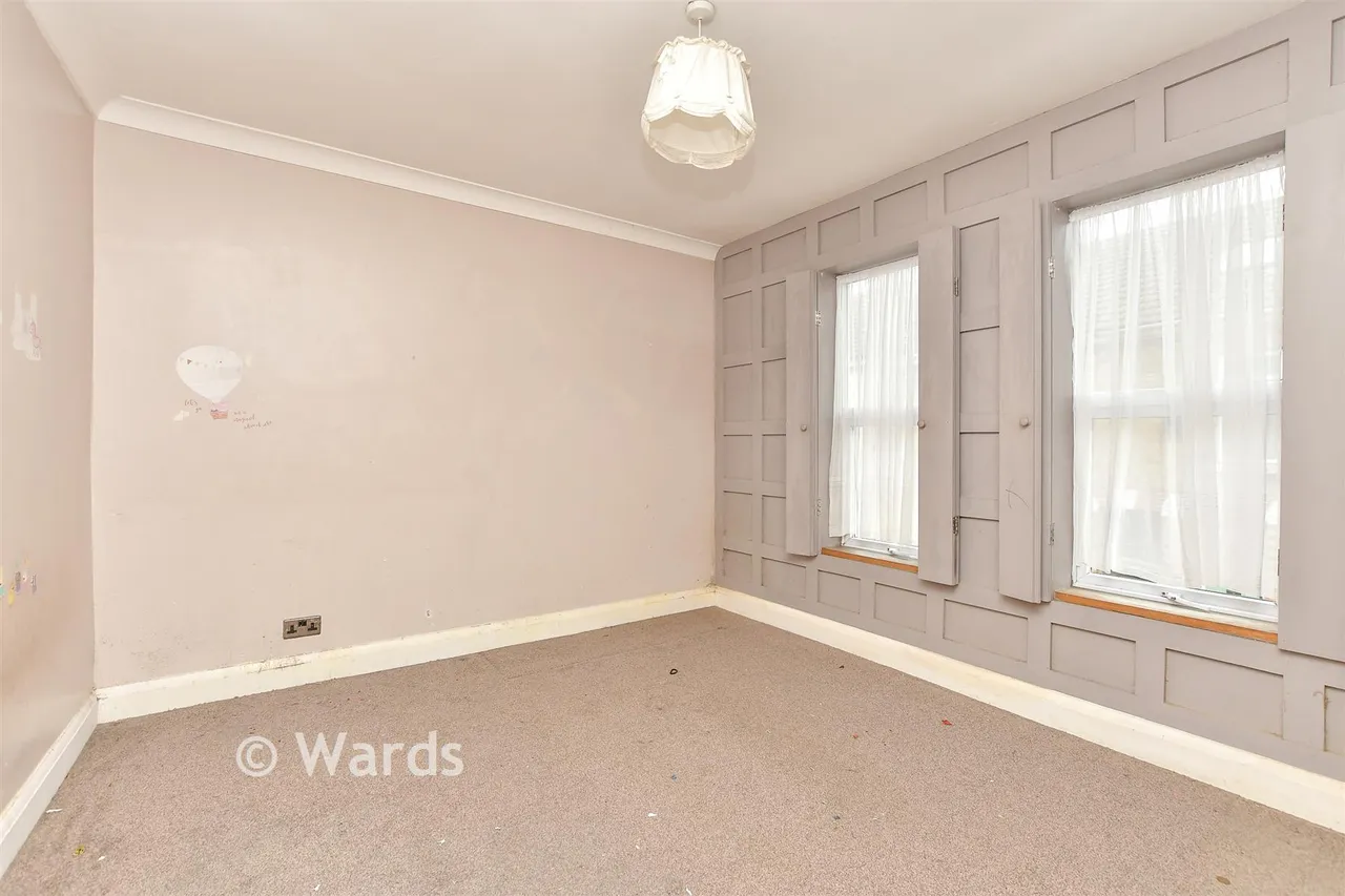 Cross Street, Strood, ME2, photo 8