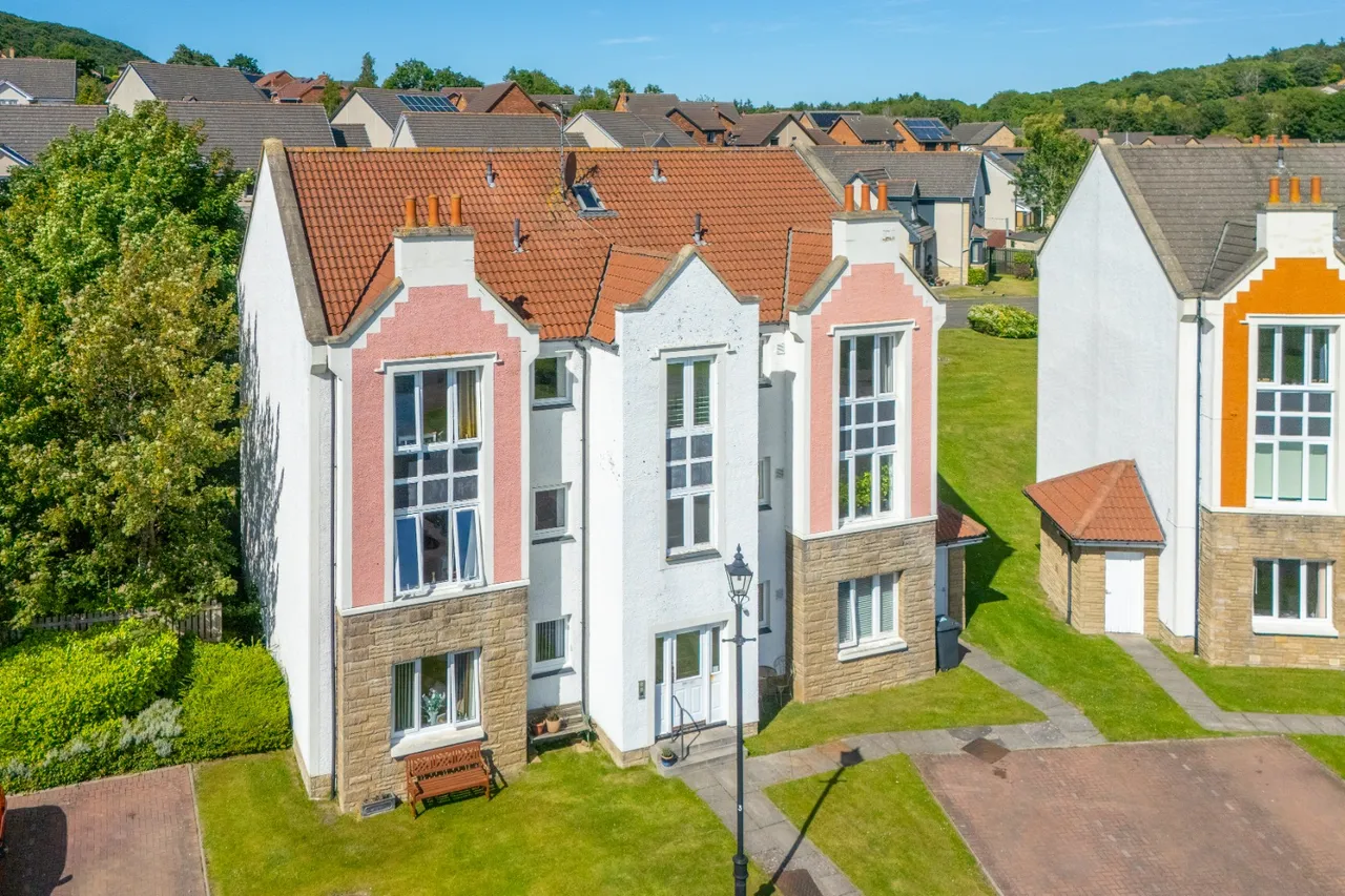2 bed flat for sale — The Moorings, Dalgety Bay, KY11 9GX