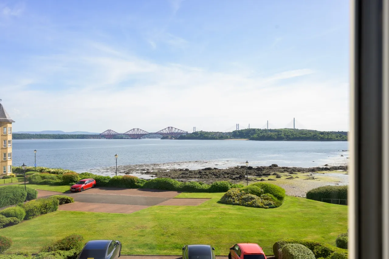 The Moorings, Dalgety Bay, KY11 9GX, photo 7