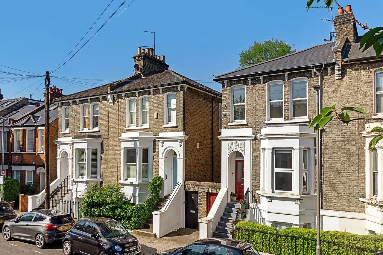 London, SW18, photo 8