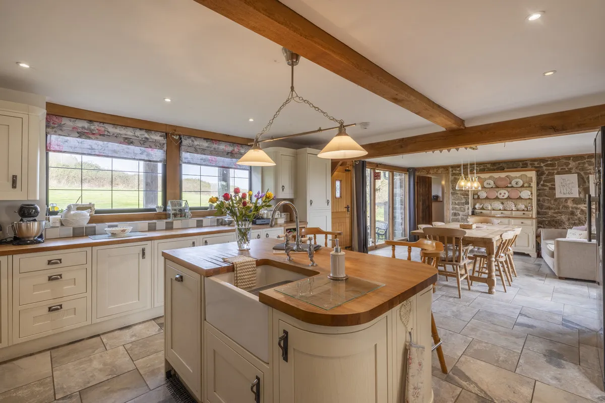 Newent Lane, Huntley, GL19, photo 5