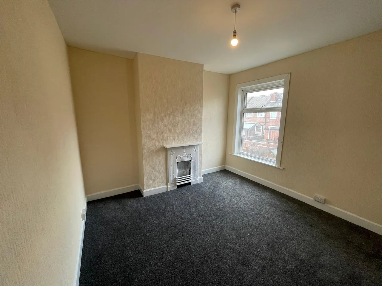 Aire Terrace, WF10, photo 6