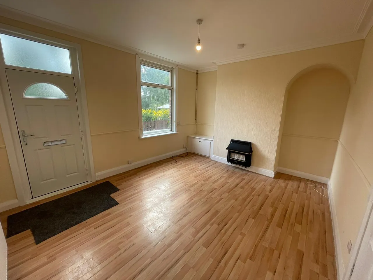 Aire Terrace, WF10, photo 3