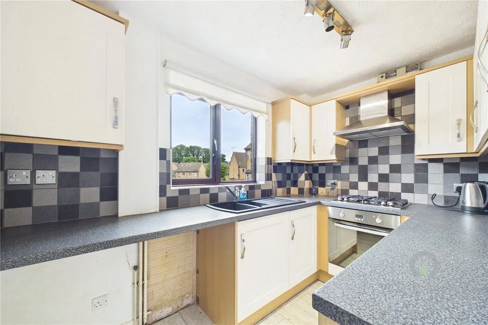 Raisins Field Close, Ecton Brook, Northampton, NN3, photo 2