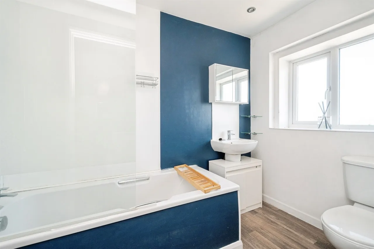 Callington Road, Saltash, photo 10