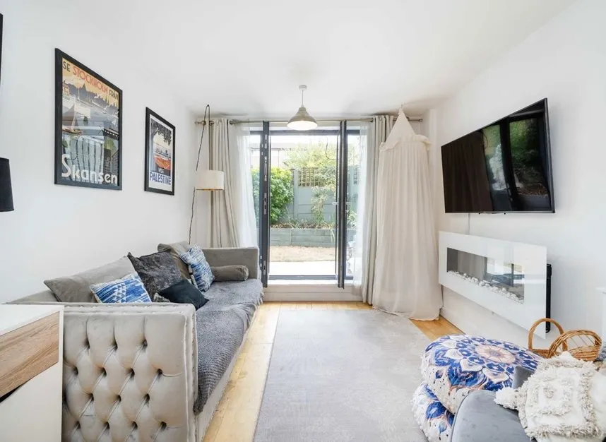 Fairfield Road, Bow, E3, photo 2