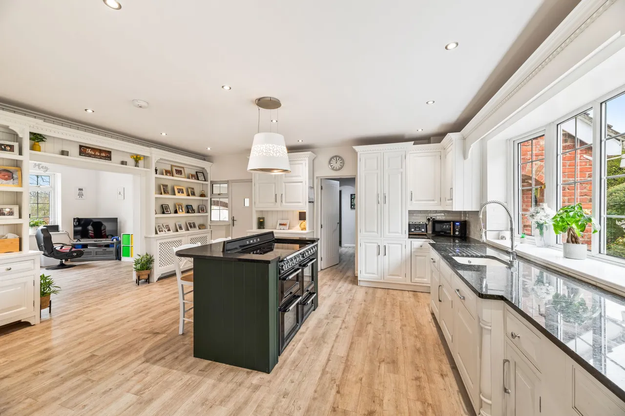 Kingsley, Frodsham, photo 14
