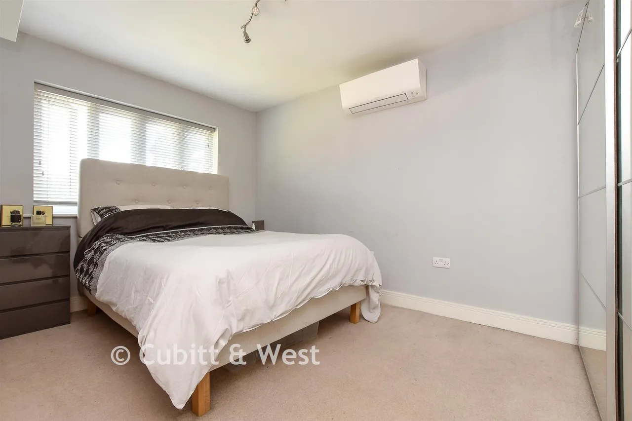 Copthorne Road, Felbridge, RH19, photo 14