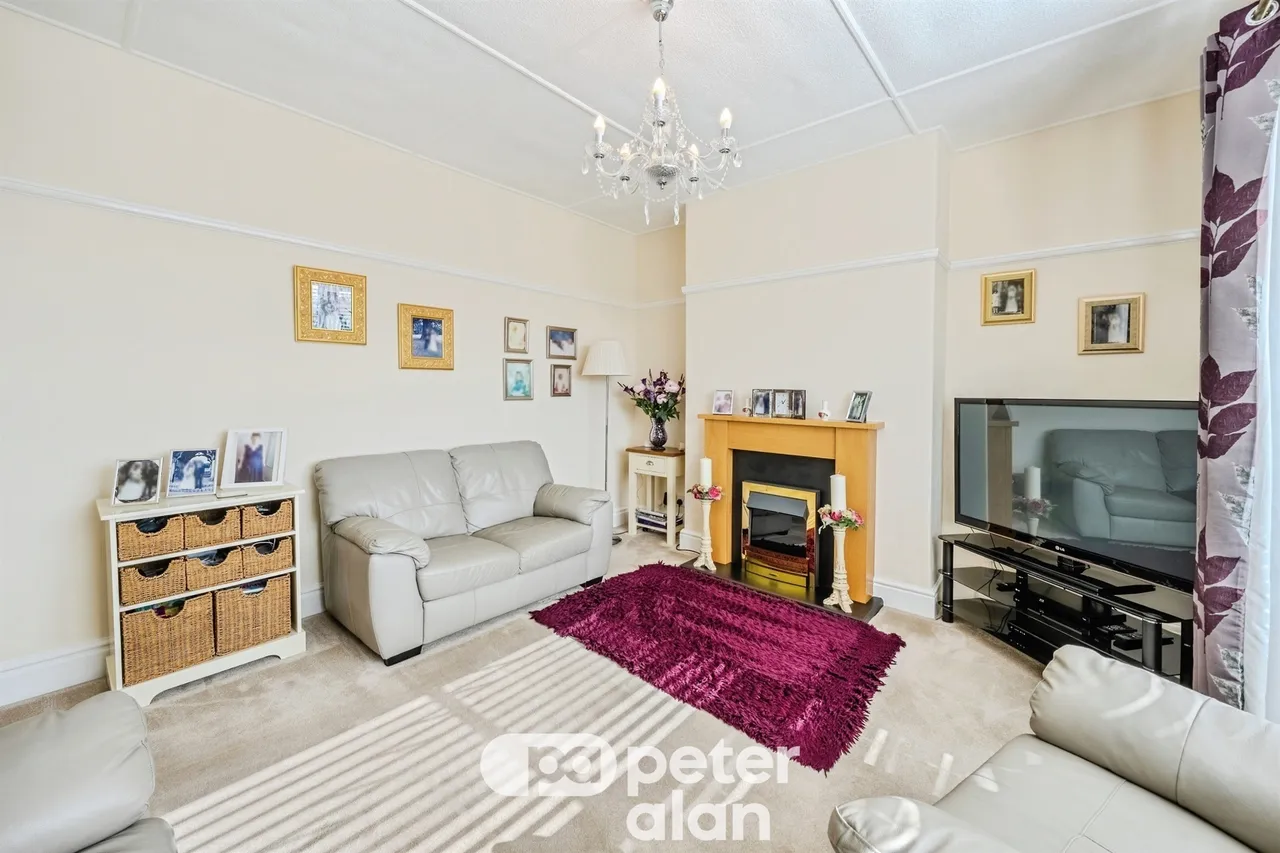 Usk Road, Pontypool, NP4, photo 11