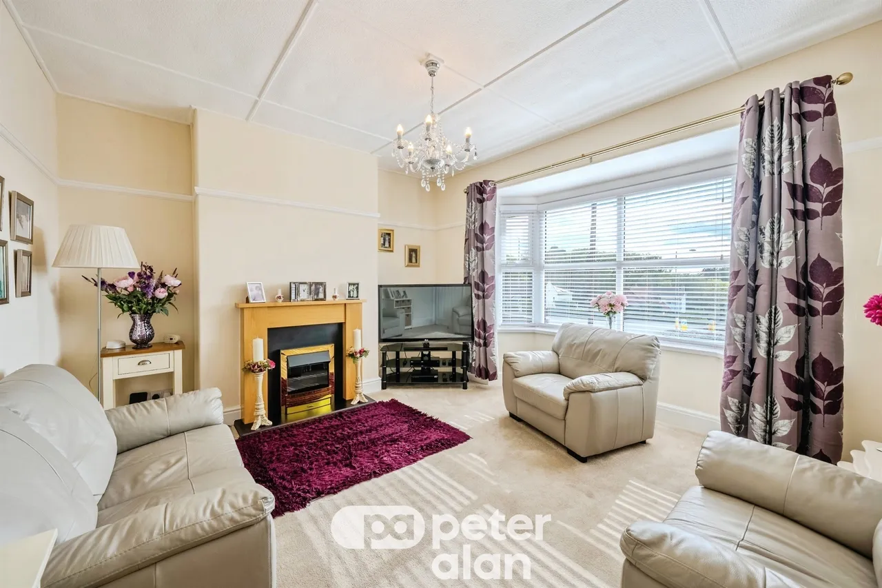 Usk Road, Pontypool, NP4, photo 10
