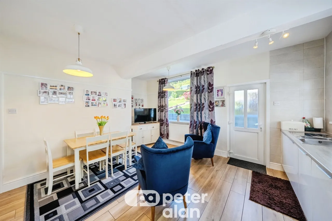 Usk Road, Pontypool, NP4, photo 6