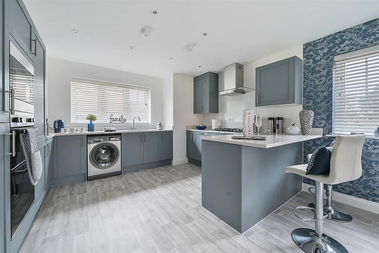 Maddoxford Gardens, Boorley Green, photo 2