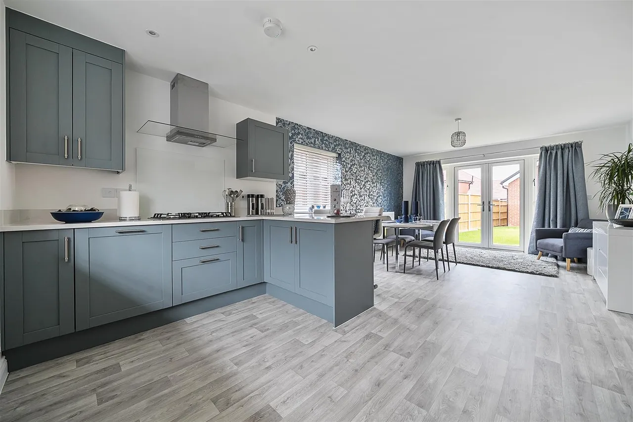 Maddoxford Gardens, Boorley Green, photo 5
