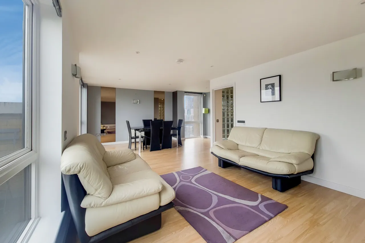 22 Arran House, Raleana Road, London, photo 4